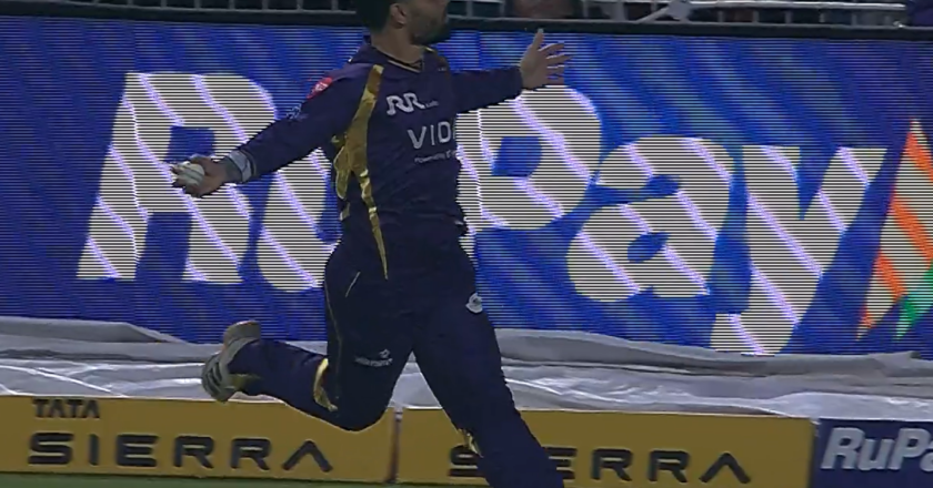 Rinku Singh IPL record: 4 धमाकेदार रिकॉर्ड से रचा इतिहास, दिग्गज हुए पीछे!