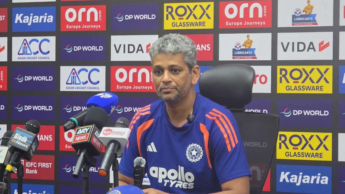 Asia Cup 2026: India Coach Amol Muzumdar Backs BCCI After Mohsin Naqvi Trophy Snub, Says ‘We Are Champions’