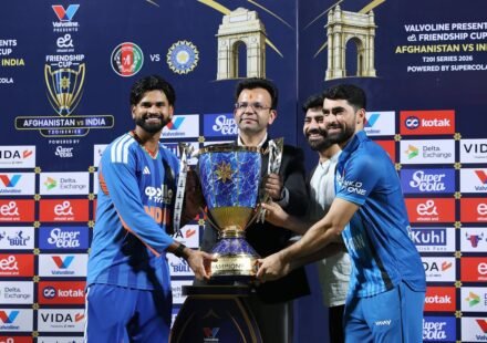 Shreyas Iyer invites Ibrahim Zadran to India’s trophy celebration after IND vs AFG 3-0 series win