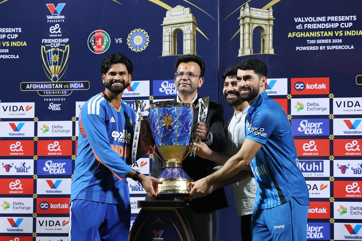 IND vs AFG: India Won the Series, But Shreyas Iyer Won Hearts as Ibrahim Zadran Joined the Trophy Celebration