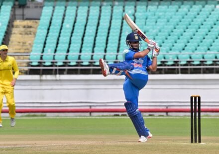 Aaryavir Sehwag scores 173 runs off 143 balls for Delhi Under-19 in the Vinoo Mankad Trophy 2026.