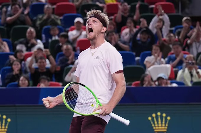 Alejandro Davidovich Fokina wins maiden Shanghai Masters title after stunning comeback Alejandro Davidovich Fokina celebrates after defeating Rafael Jodar to win the 2026 Shanghai Masters title.