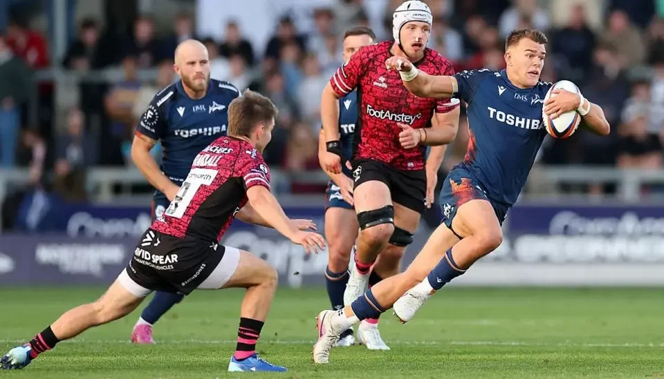 Joe Carpenter in action for Sale Sharks as he targets an England rugby recall ahead of the Premiership clash against Harlequins