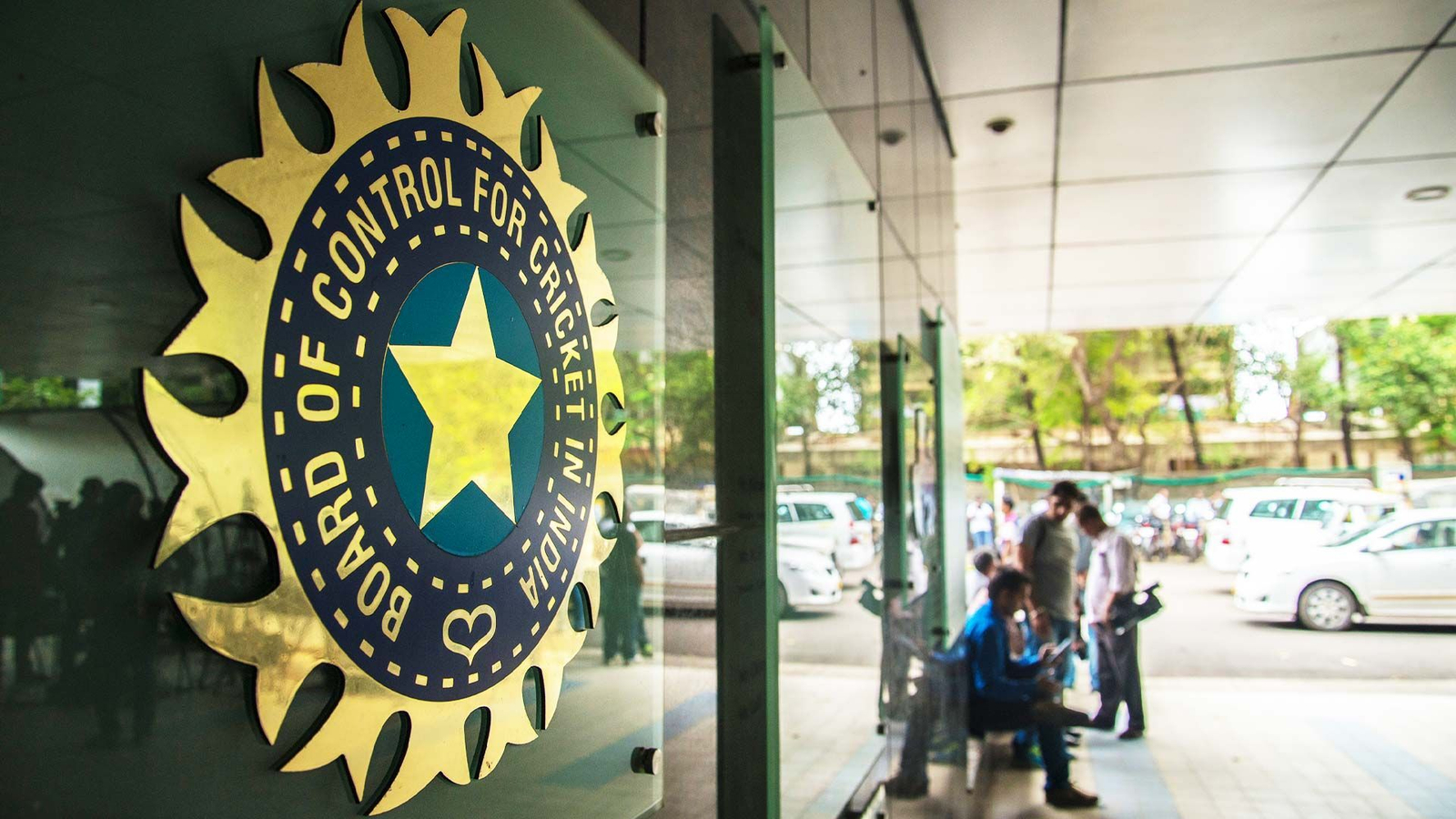 12 OCI cricketers challenge BCCI passport rule as Bombay High Court questions citizenship choice