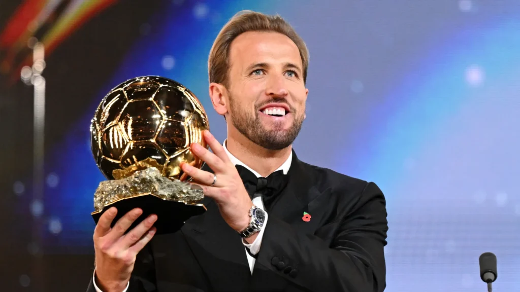 Harry Kane celebrates winning the 2026 Ballon d’Or alongside the ceremony’s top award winners in London.