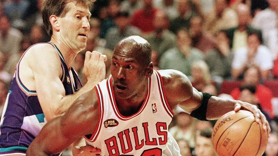 Michael Jordan ‘Last Dance’ jersey sells for £9.3m Michael Jordan 1998 Last Dance NBA Finals jersey sold for £9.3m at auction