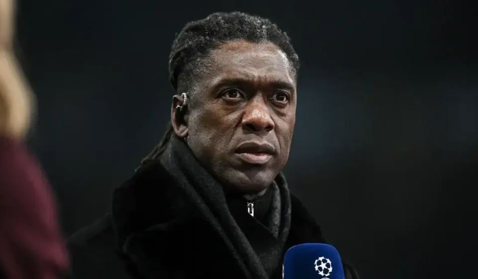 Clarence Seedorf appointed Corinthians head coach until 2027 during the Brazilian club's relegation battle